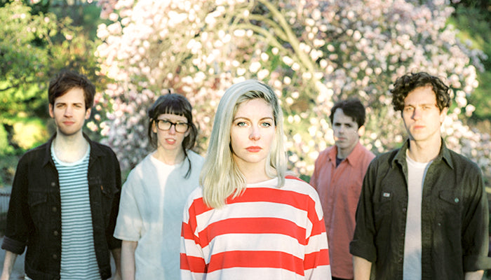 Alvvays2-700x400 (1).jpg