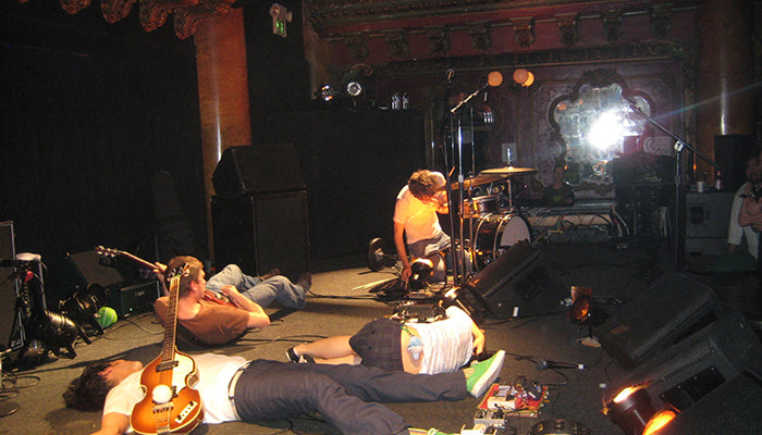 Deerhoof_700x400.jpg