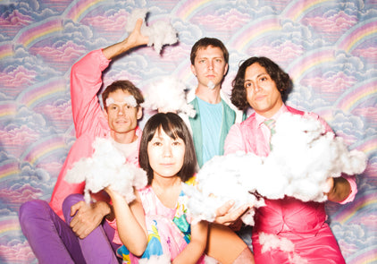 869__04841_deerhoof10_422.jpg